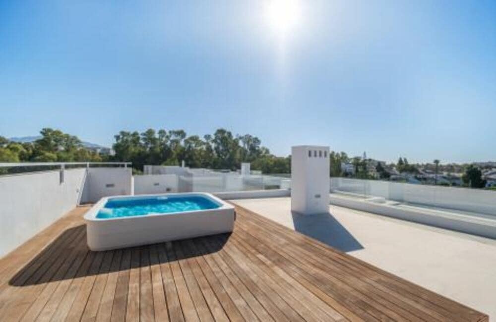 6 quarto Moradia para venda em New Golden Mile com piscina garagem - 2 950 000 € (Ref: 9542846)