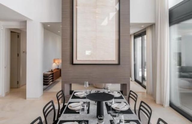 6 quarto Moradia para venda em Paraiso - Barronal, Estepona com piscina garagem - 2 950 000 € (Ref: 9542846)