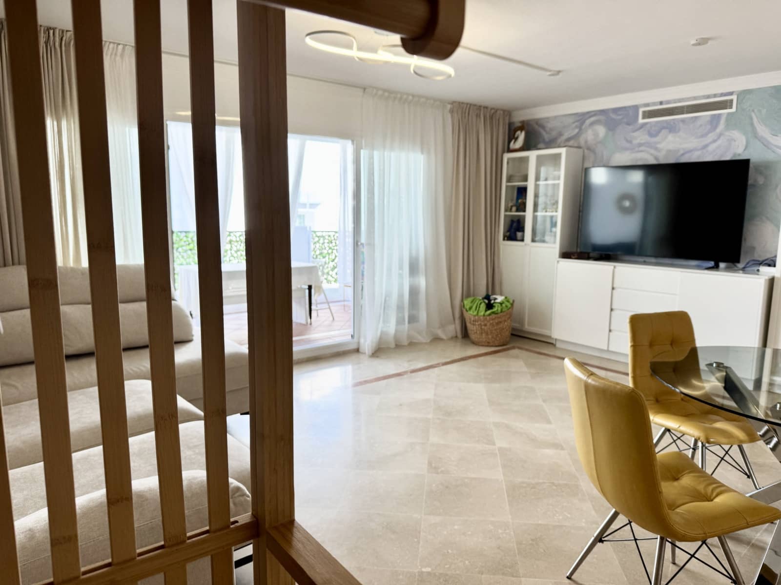 3 Zimmer Apartment zu verkaufen in Benahavis mit Pool Garage - 670.000 € (Ref: 9542847)