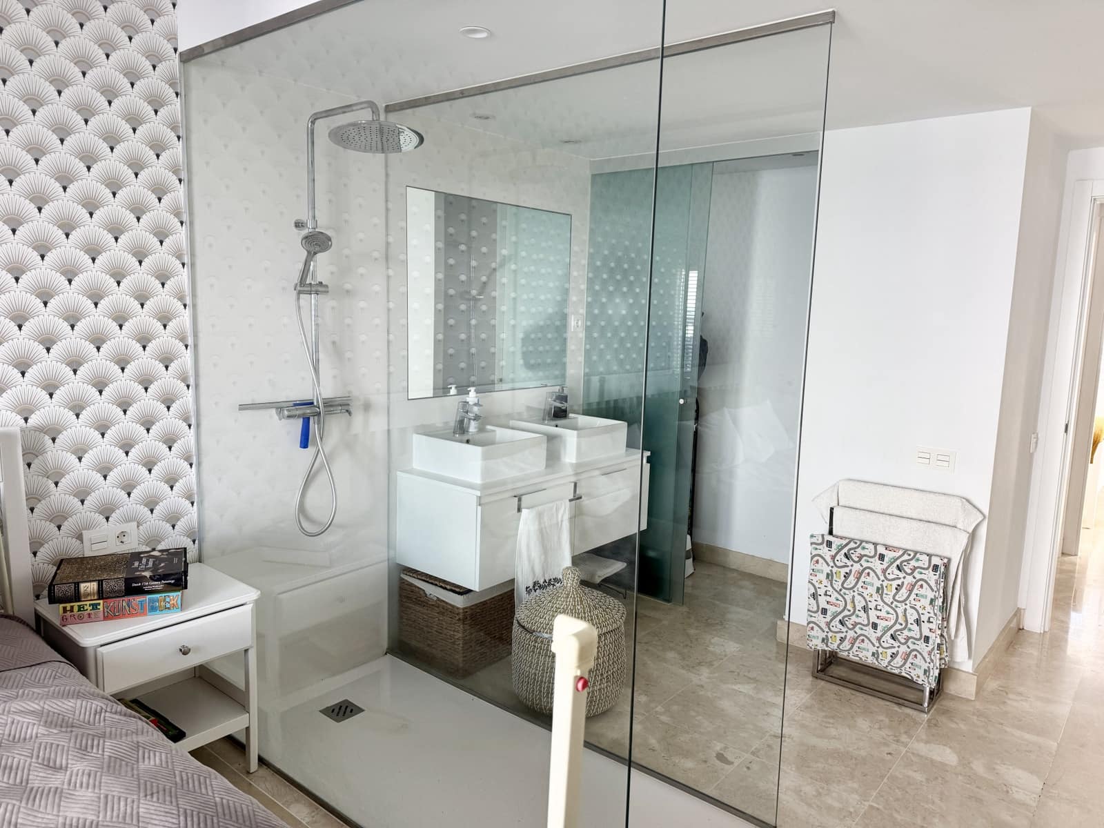 3 Zimmer Apartment zu verkaufen in Benahavis mit Pool Garage - 670.000 € (Ref: 9542847)