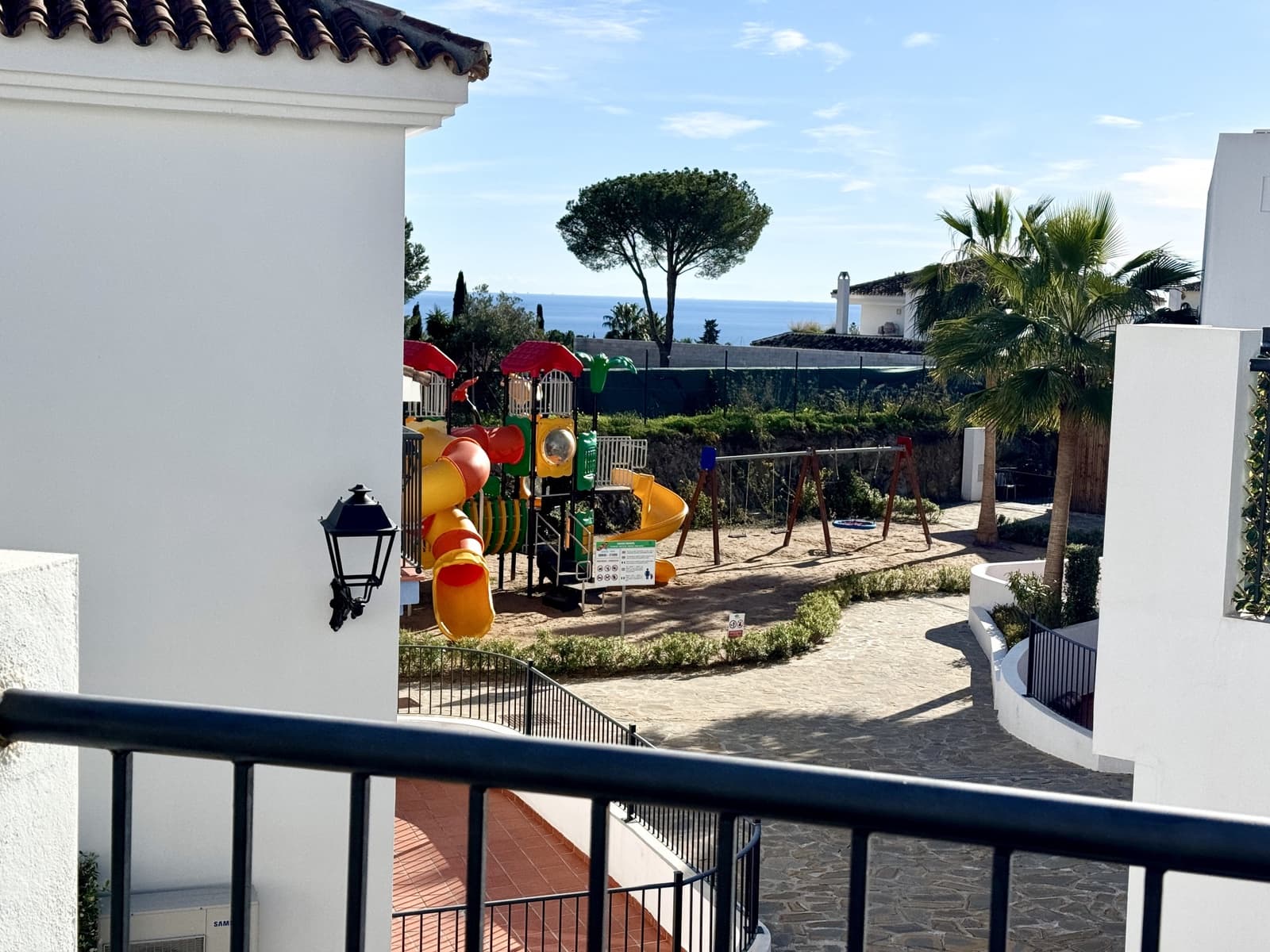 3 Zimmer Apartment zu verkaufen in Benahavis mit Pool Garage - 670.000 € (Ref: 9542847)