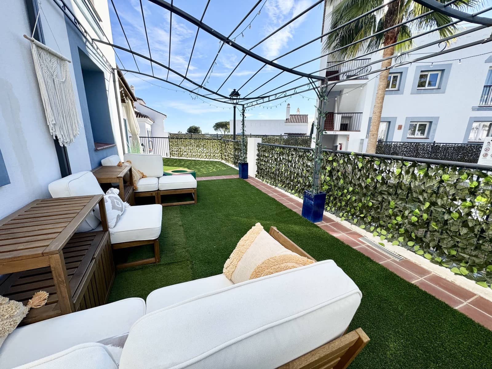 3 Zimmer Apartment zu verkaufen in Benahavis mit Pool Garage - 670.000 € (Ref: 9542847)