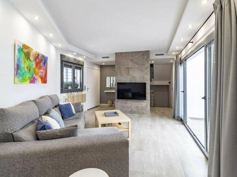 Casa de 3 habitaciones en San Pedro de Alcantara en venta con piscina garaje - 895.000 € (Ref: 9542851)