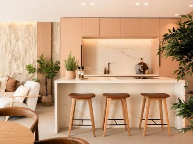 4 Zimmer Haus zu verkaufen in Puerto Banus, Marbella mit Pool Garage - 1.450.000 € (Ref: 9547399)