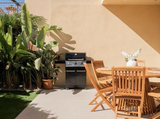 4 Zimmer Haus zu verkaufen in Puerto Banus, Marbella mit Pool Garage - 1.450.000 € (Ref: 9547399)