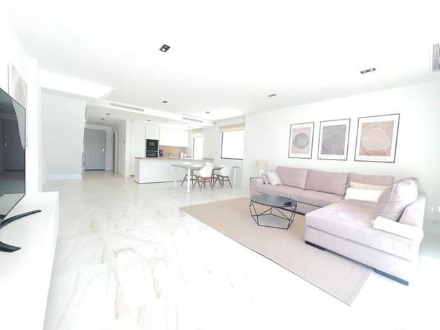 4 camera da letto Villa da affittare in La Concha - Resina Golf, Estepona con piscina garage - 4.500 € (Rif: 9547400)