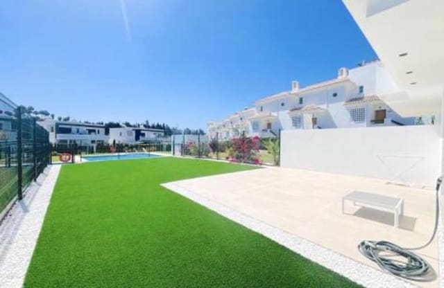 4 camera da letto Villetta Bifamiliare da affittare in Sotoserena, Estepona con piscina garage - 4.500 € (Rif: 9547402)