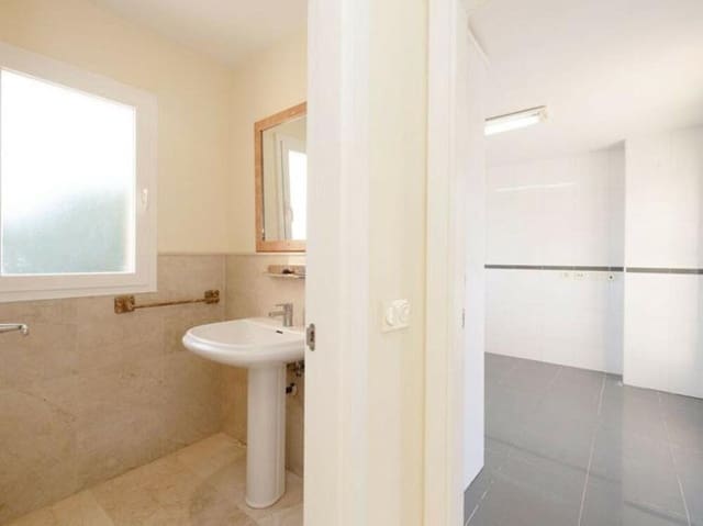 4 chambre Penthouse à vendre à Sotoserena, Estepona avec piscine - 690 000 € (Ref: 9547403)