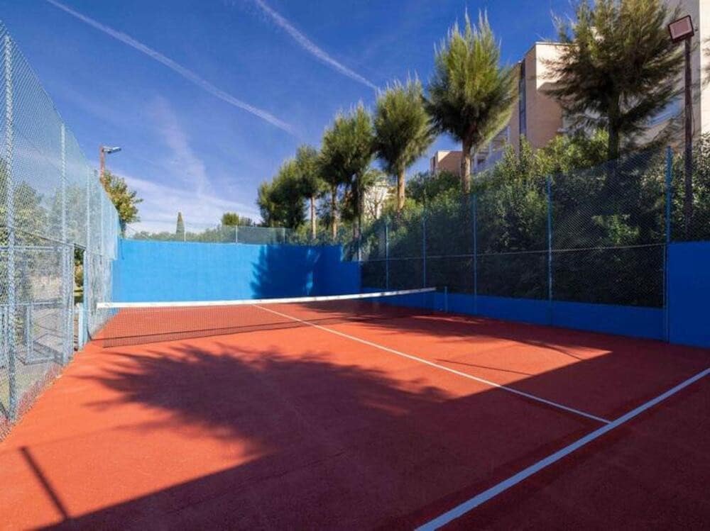 4 quarto Penthouse para venda em New Golden Mile com piscina - 690 000 € (Ref: 9547403)