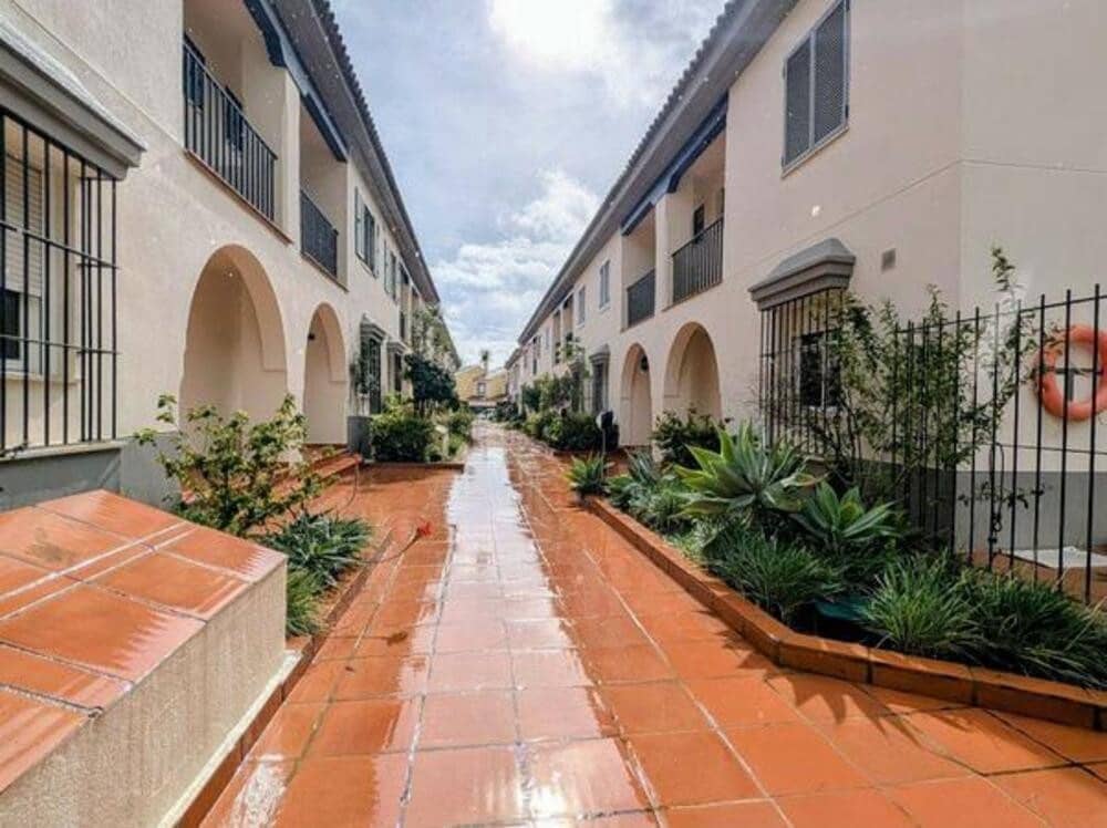 4 sovrum Hus att hyra i Marbella med pool garage - 4 000 € (Ref: 9550423)