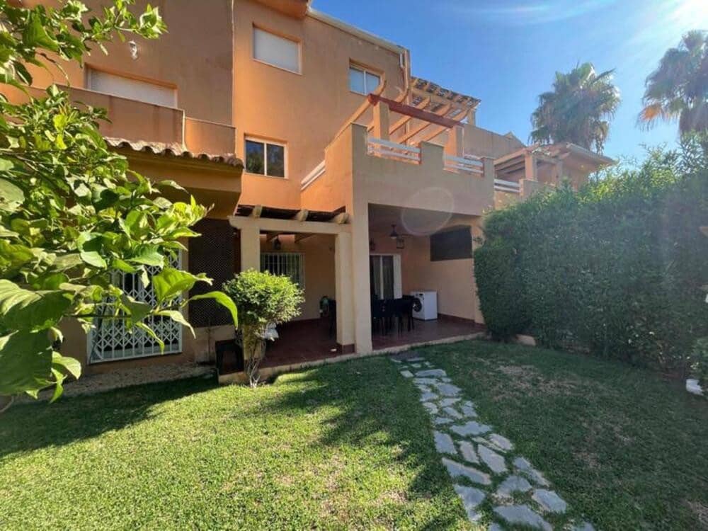 3 soveværelse Lejlighed til leje i Marbella med swimmingpool garage - € 2.600 (Ref: 9550424)