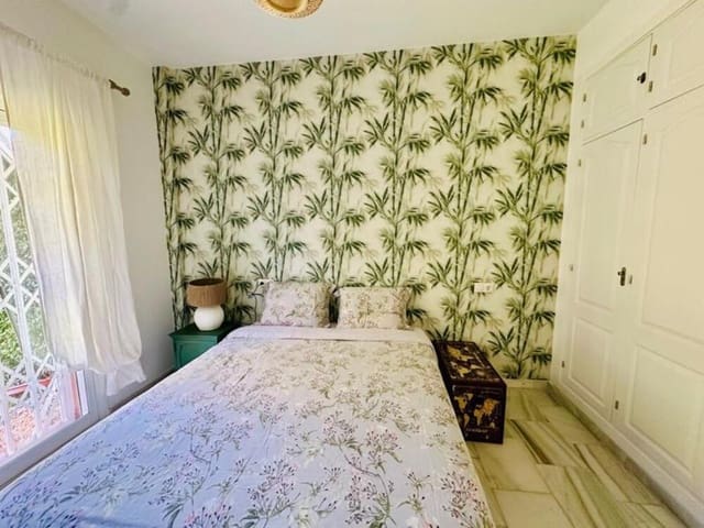 3 soveværelse Lejlighed til leje i Marbesa, Marbella med swimmingpool garage - € 2.600 (Ref: 9550424)