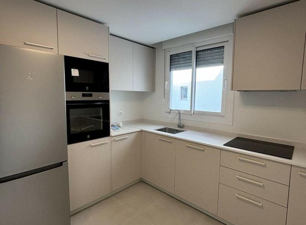 3 makuuhuone Huoneisto vuokrattavana paikassa Marbella mukana uima-altaan 
autotalli - 2 500 € (Ref: 9550425)