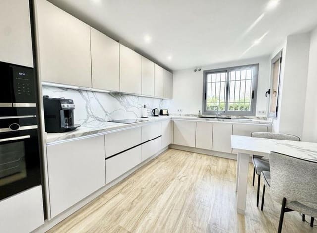 3 soveværelse Lejlighed til salg i Los Flamingos, Benahavís med swimmingpool - € 675.000 (Ref: 9550426)