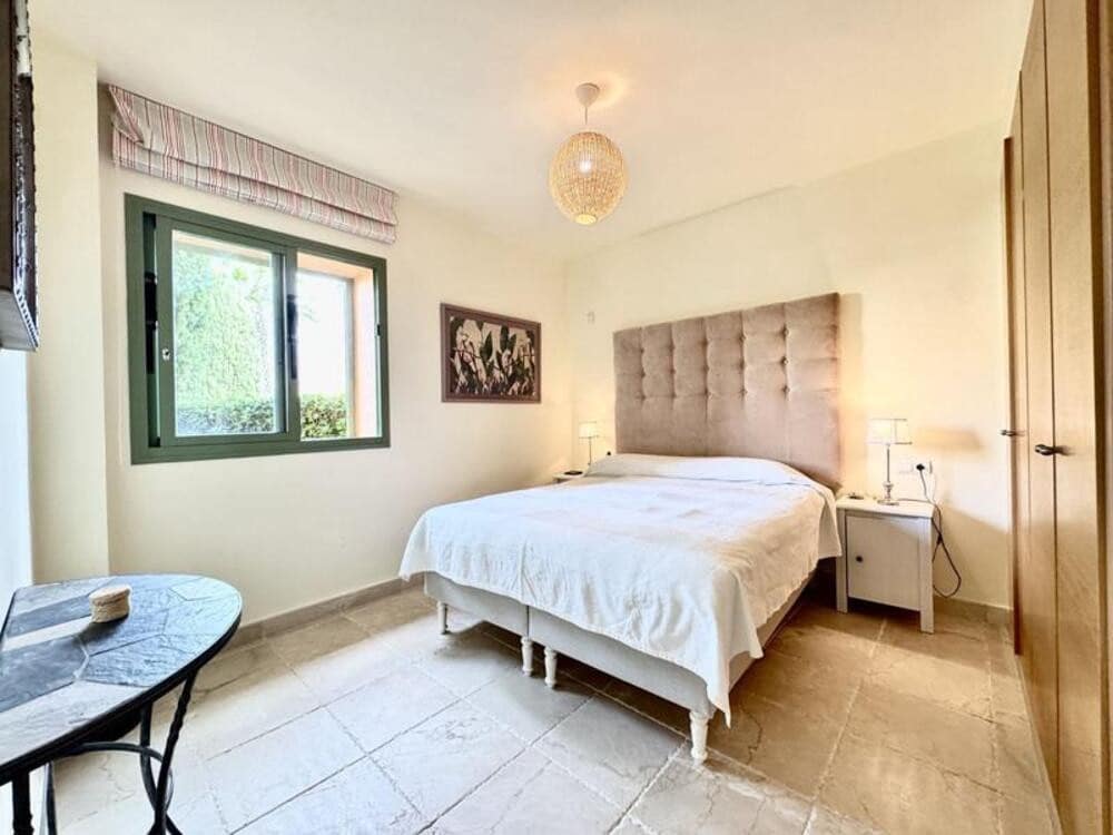 Apartamento de 3 habitaciones en Los Flamingos en venta con piscina - 675.000 € (Ref: 9550426)