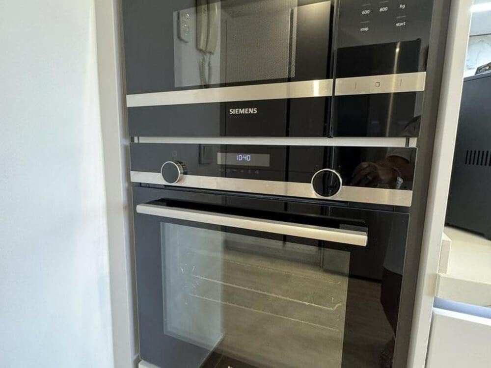 Apartamento de 3 habitaciones en Los Flamingos en venta con piscina - 675.000 € (Ref: 9550426)