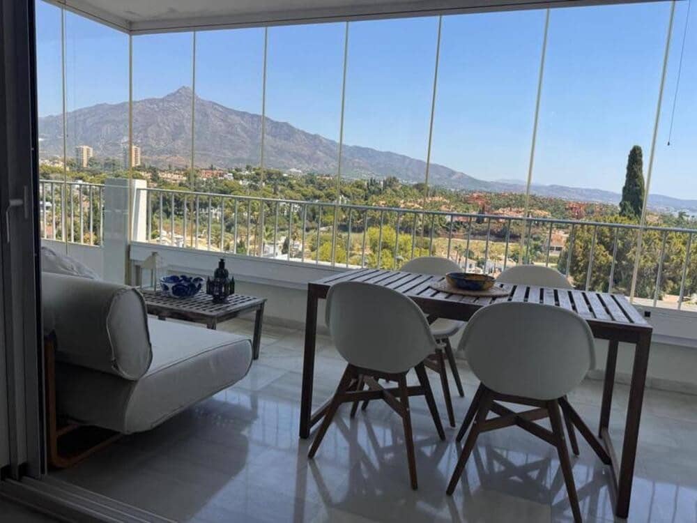 3 quarto Apartamento para arrendar em Marbella com piscina garagem - 2 600 € (Ref: 9554392)