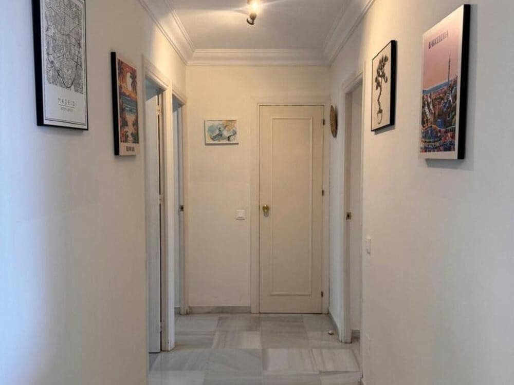 3 quarto Apartamento para arrendar em Marbella com piscina garagem - 2 600 € (Ref: 9554392)