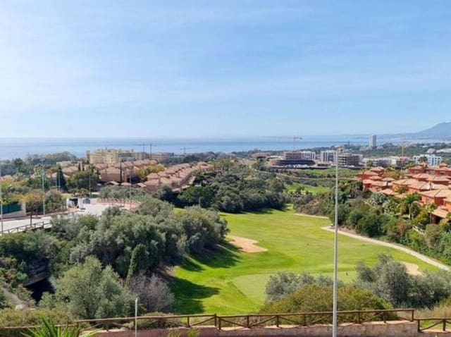 3 soverom Leilighet til leie i Santa Clara, Marbella med svømmebasseng garasje - € 2 900 (Ref: 9554393)