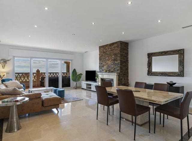 3 soverom Leilighet til salgs i Los Arqueros - Puerto del Almendro, Benahavís med svømmebasseng garasje - € 690 000 (Ref: 9554394)