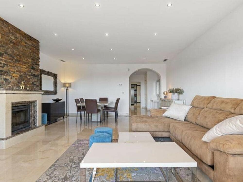 3 soverom Leilighet til salgs i Benahavis med svømmebasseng garasje - € 690 000 (Ref: 9554394)