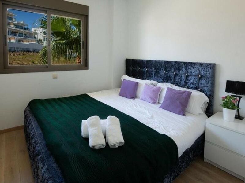 5 soveværelse Penthouse til leje i La Cala de Mijas med swimmingpool garage - € 3.200 (Ref: 9554395)