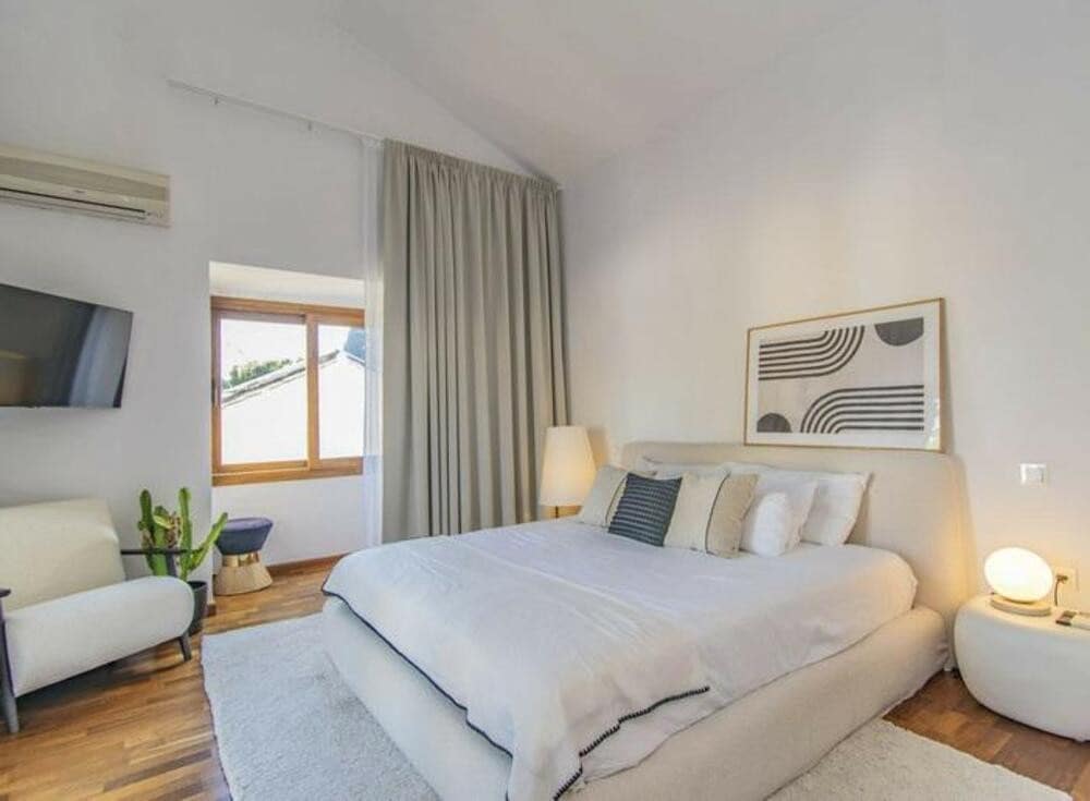 5 quarto Moradia para venda em Marbella com piscina garagem - 1 995 000 € (Ref: 9554396)