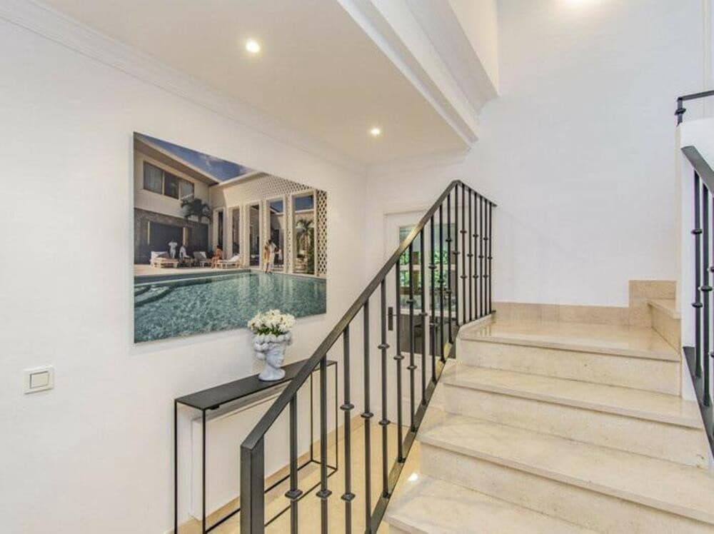 5 quarto Moradia para venda em Marbella com piscina garagem - 1 995 000 € (Ref: 9554396)