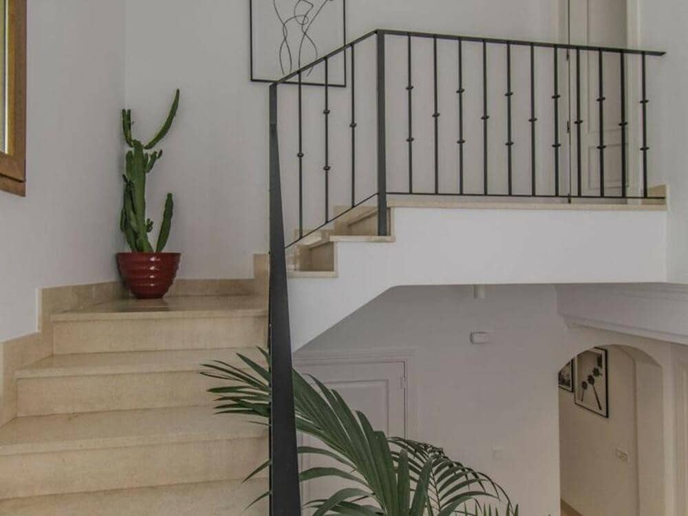 5 quarto Moradia para venda em Marbella com piscina garagem - 1 995 000 € (Ref: 9554396)