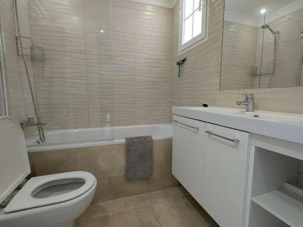 4 slaapkamer Huis te huur in Puerto Banus met zwembad garage - € 4.000 (Ref: 9554398)