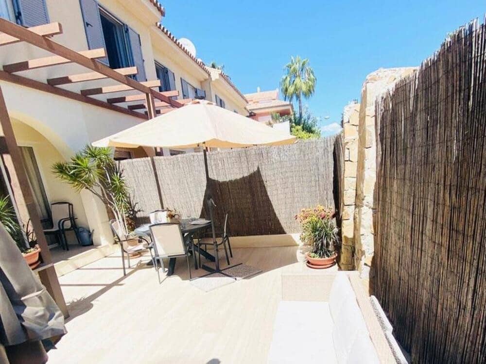 4 slaapkamer Huis te huur in Puerto Banus met zwembad garage - € 4.000 (Ref: 9554398)