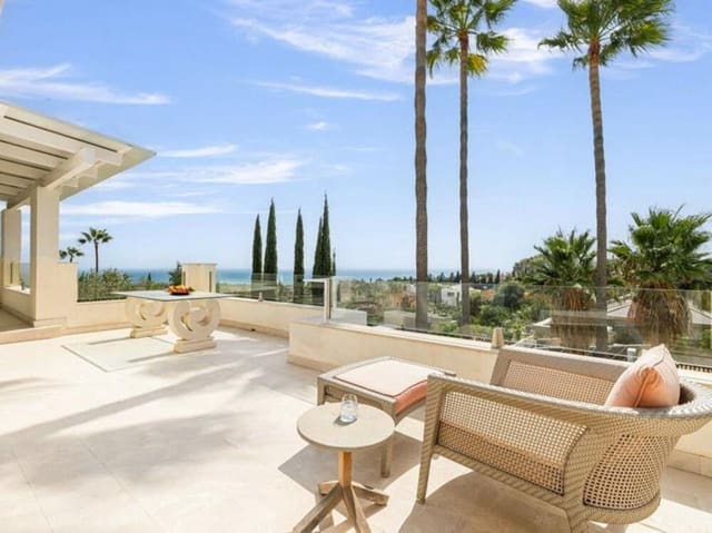 4 bedroom Villa for rent in Lomas De Marbella, Marbella with pool garage - € 14,000 (Ref: 9560698)