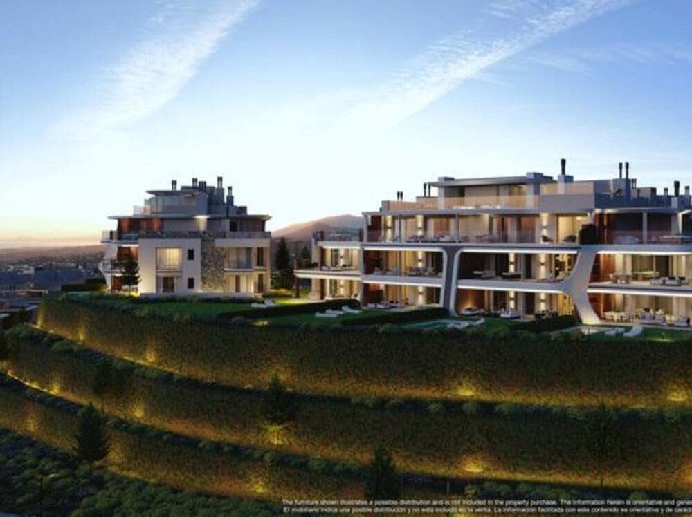 3 makuuhuone Huoneisto myytävänä paikassa La Quinta mukana uima-altaan 
autotalli - 2 400 000 € (Ref: 9564167)