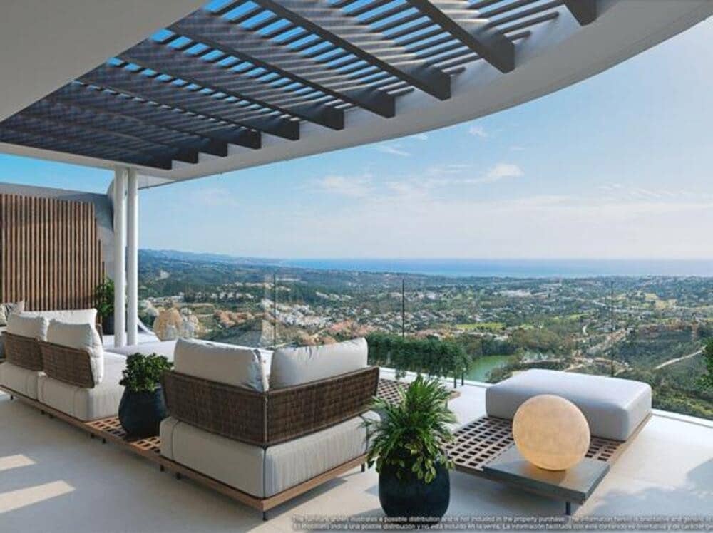 3 bedroom Apartment for sale in La Quinta with pool garage - € 2,400,000 (Ref: 9564167)