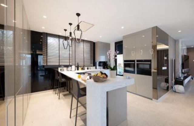 5 makuuhuone Huvila vuokrattavana paikassa Los Flamingos, Benahavís mukana uima-altaan 
autotalli - 22 000 € (Ref: 9567875)