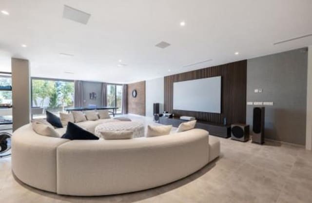 5 makuuhuone Huvila vuokrattavana paikassa Los Flamingos, Benahavís mukana uima-altaan 
autotalli - 22 000 € (Ref: 9567875)