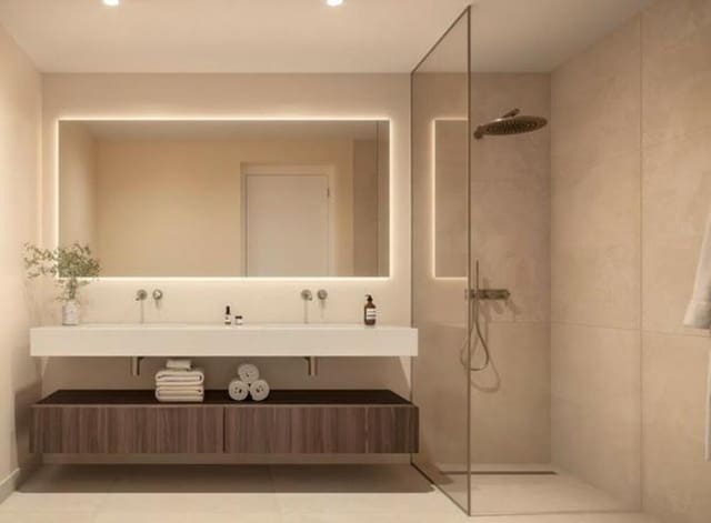 3 Zimmer Apartment zu verkaufen in San Pedro de Alcántara Pueblo, Marbella mit Pool Garage - 565.000 € (Ref: 9567877)