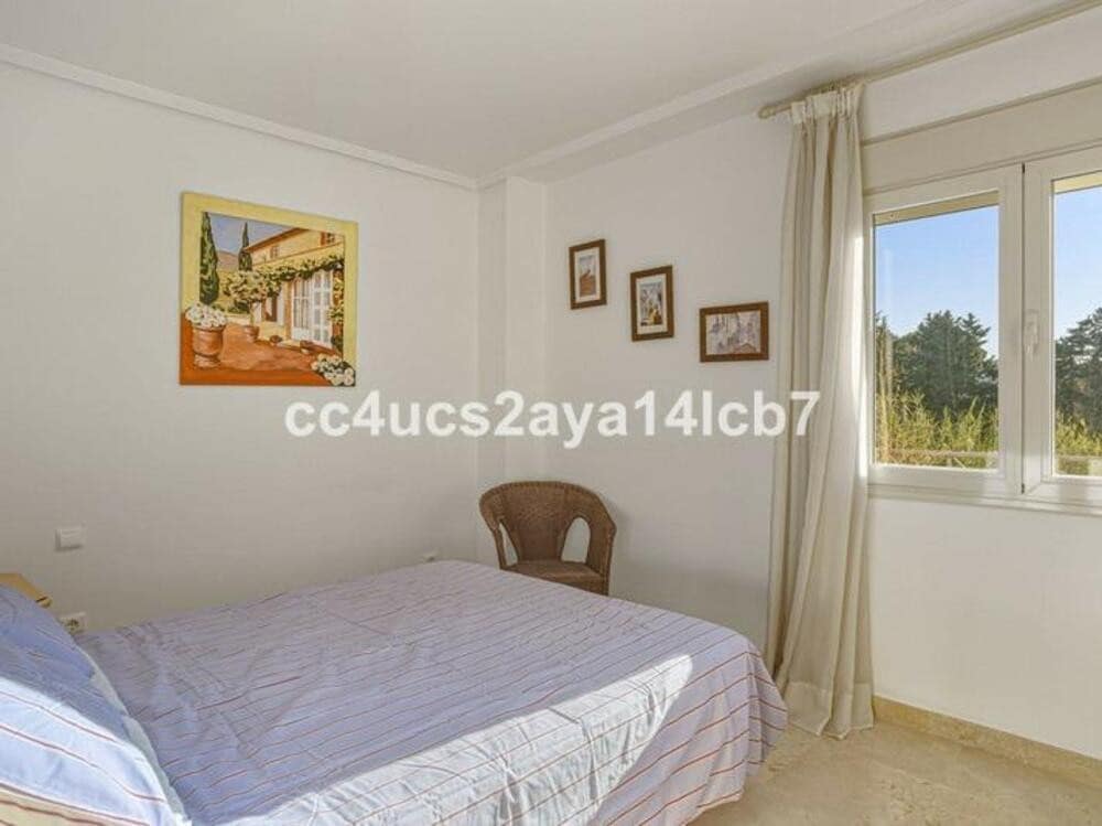 3 sypialnia Apartament na sprzedaż w Marbella z basenem garażem - 455 000 € (Ref: 9567879)