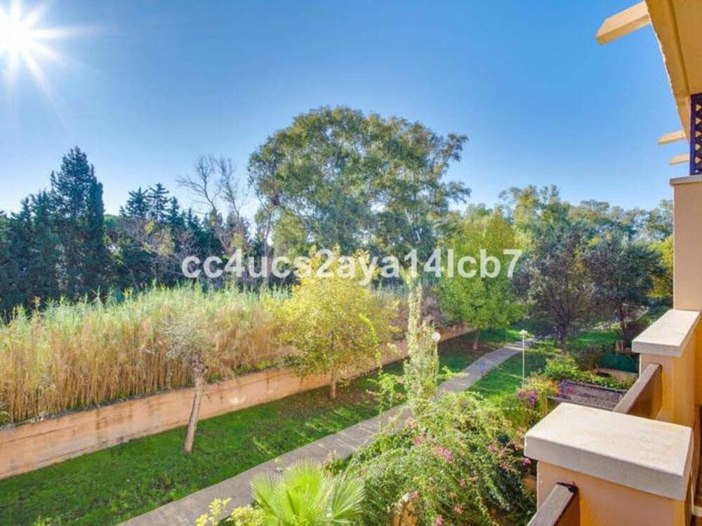 3 sypialnia Apartament na sprzedaż w Marbella z basenem garażem - 455 000 € (Ref: 9567879)