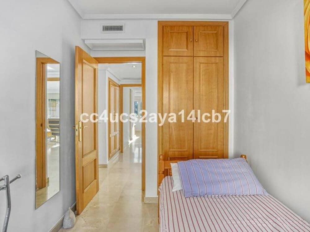 3 sypialnia Apartament na sprzedaż w Marbella z basenem garażem - 455 000 € (Ref: 9567879)