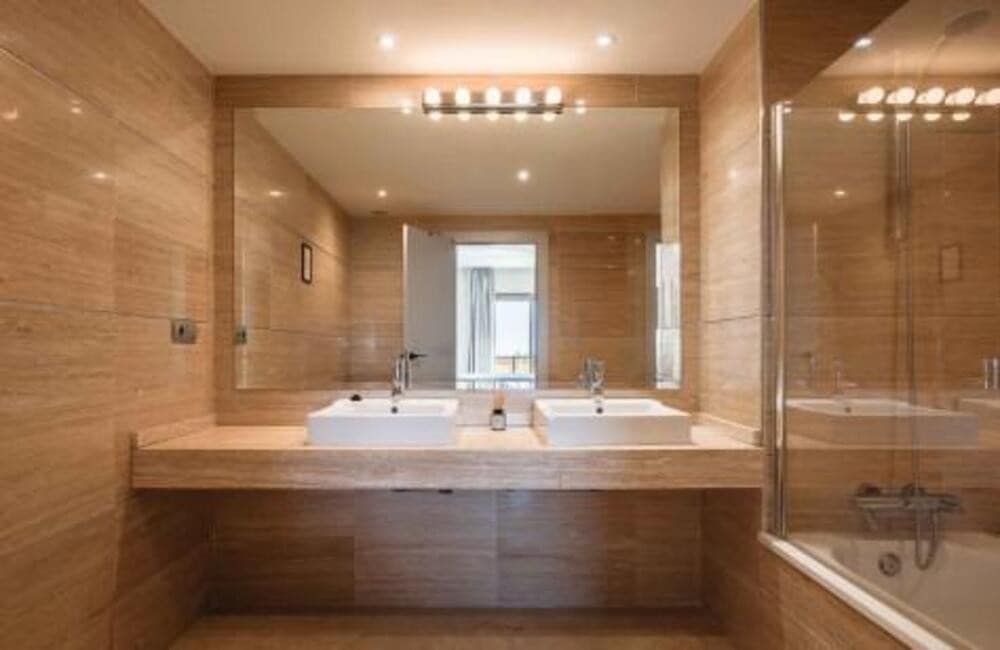 3 bedroom Apartment for rent in Benahavis with pool garage - € 2,150 (Ref: 9567880)