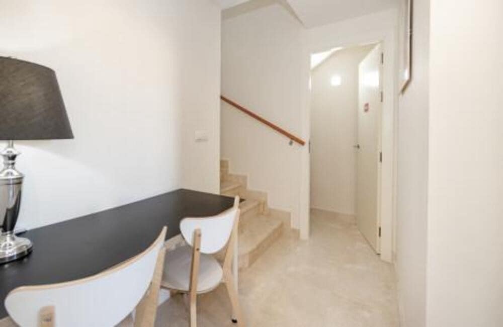 3 Zimmer Haus zu verkaufen in Marbella mit Pool Garage - 495.000 € (Ref: 9567881)