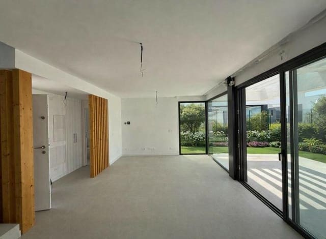 3 sovrum Semi-fristående Villa att hyra i El Paraiso, Estepona med pool garage - 7 000 € (Ref: 9567883)