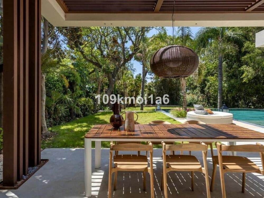 5 soverom Villa til leie i Marbella med svømmebasseng garasje - € 25 000 (Ref: 9570354)