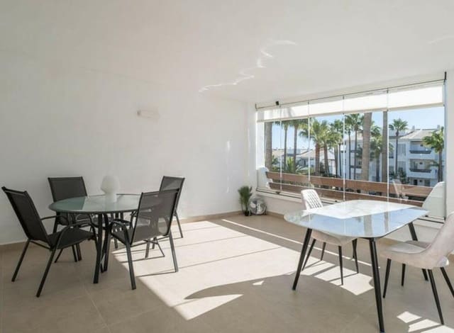 2 bedroom Apartment for rent in La Concha - Resina Golf, Estepona with pool garage - € 2,500 (Ref: 9570357)