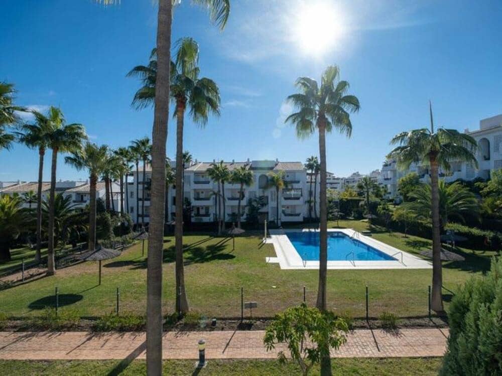 2 makuuhuone Huoneisto vuokrattavana paikassa New Golden Mile mukana uima-altaan 
autotalli - 2 500 € (Ref: 9570357)