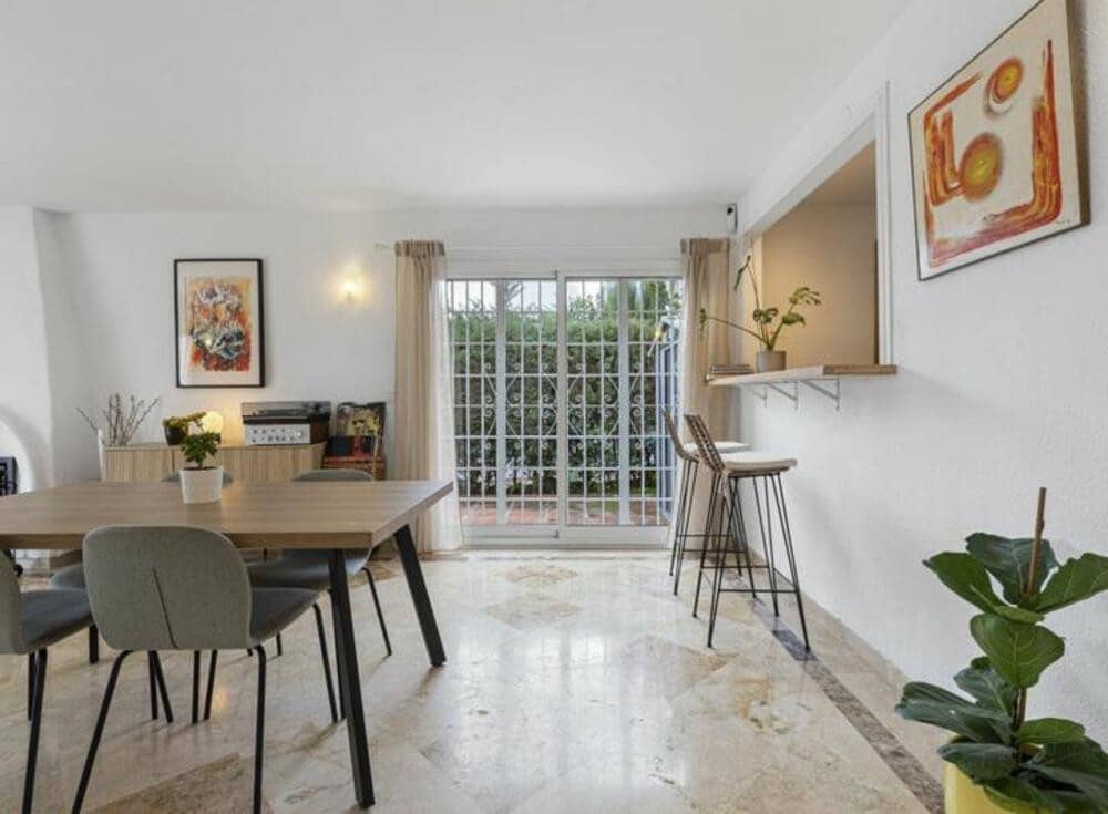 3 soveværelse Semi-Rækkehus til salg i Atalaya-Isdabe med swimmingpool garage - € 480.000 (Ref: 9570358)