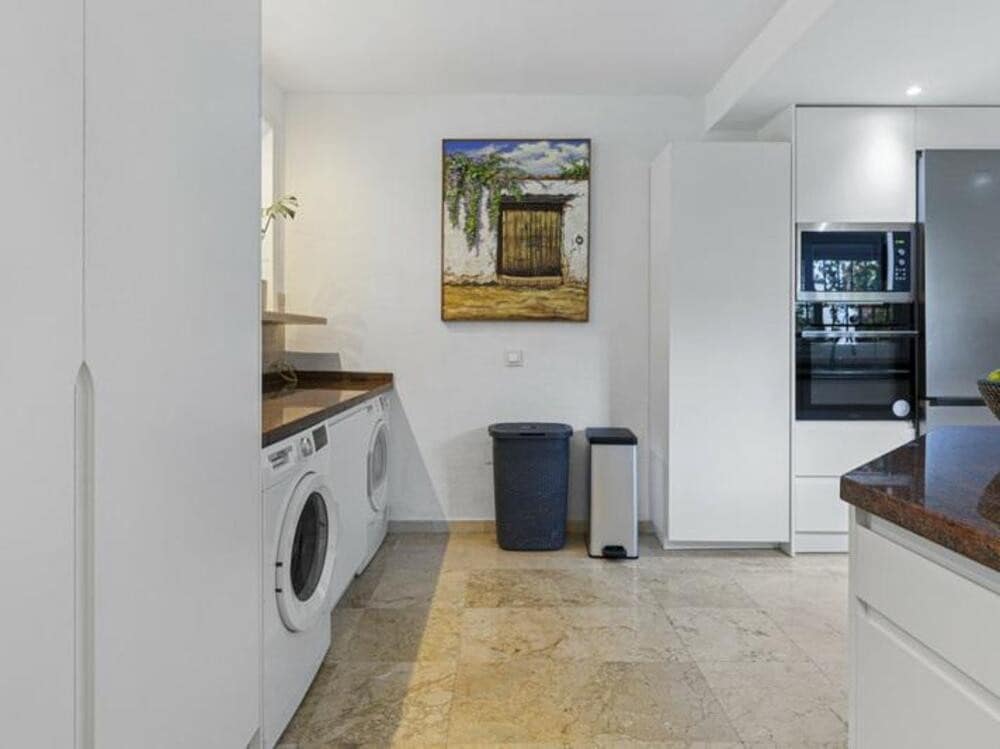 3 soveværelse Semi-Rækkehus til salg i Atalaya-Isdabe med swimmingpool garage - € 480.000 (Ref: 9570358)