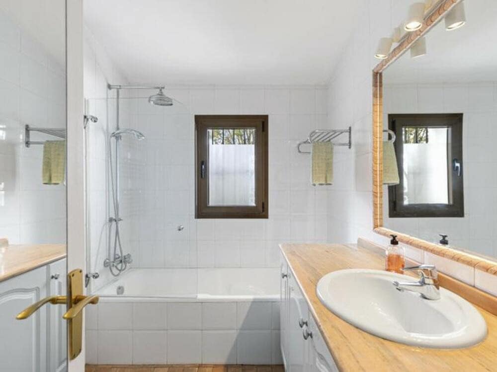 3 soveværelse Semi-Rækkehus til salg i Atalaya-Isdabe med swimmingpool garage - € 480.000 (Ref: 9570358)