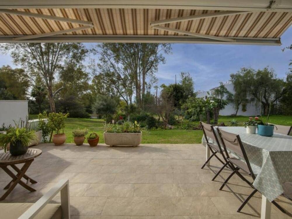 3 soveværelse Semi-Rækkehus til salg i Atalaya-Isdabe med swimmingpool garage - € 480.000 (Ref: 9570358)